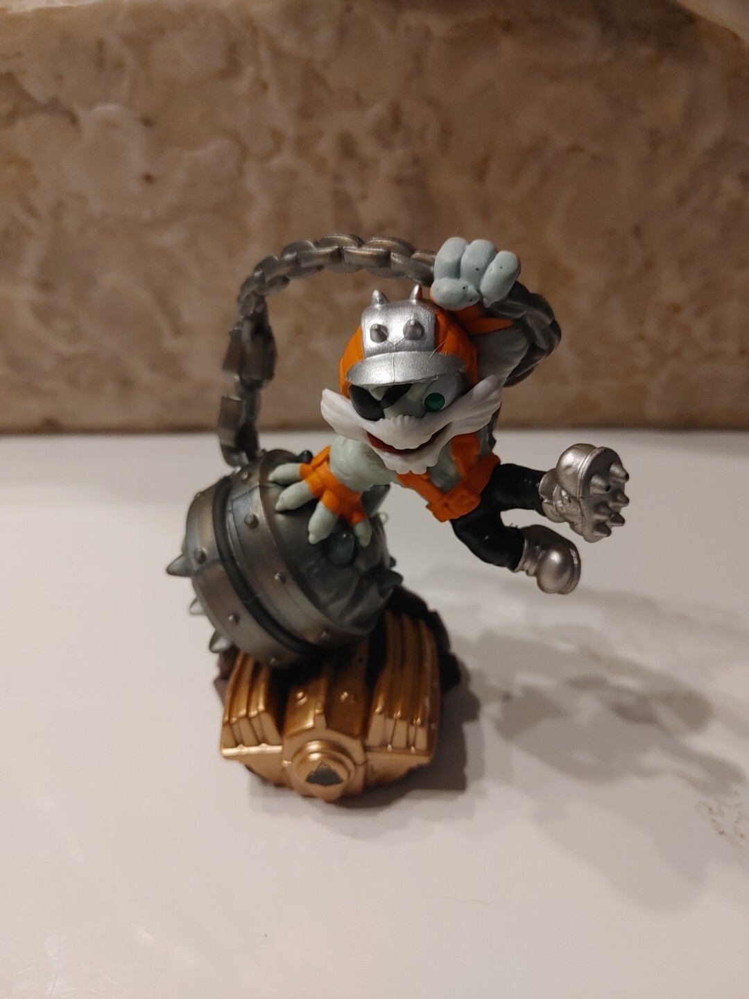 Skylanders Superchargers Smash Hit Character Figure Earth