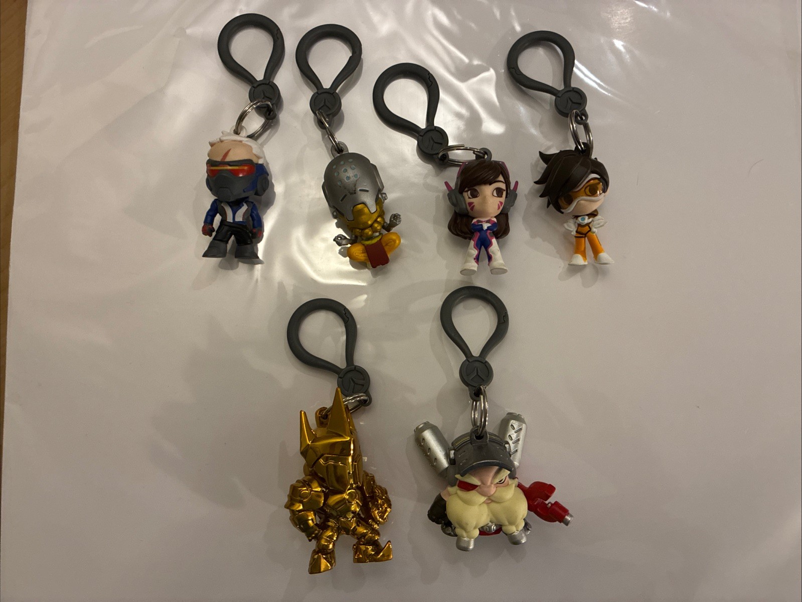 Lot Of 6 Blizzard Overwatch Backpack Hanger Clips Keychains