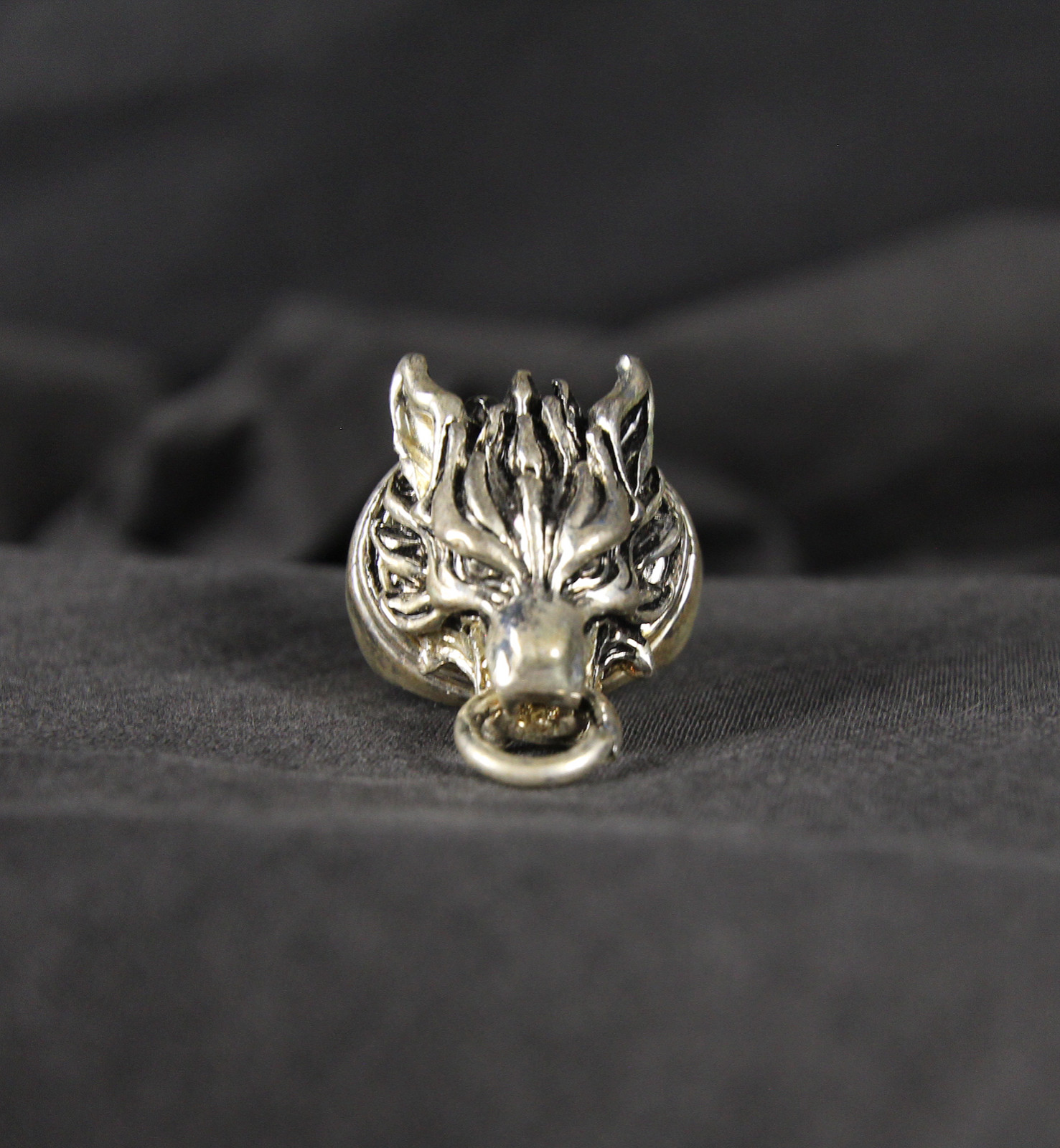 Final Fantasy VII Cloud Strife Cloudy Wolf Ring Replica Ring Unbranded – New