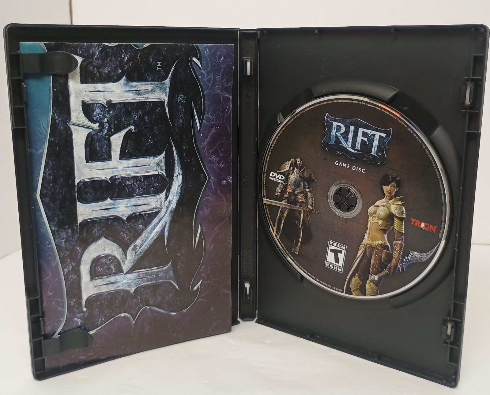 RIFT PC Game (2011) – Trion Worlds MMORPG – Original Physical Box with Disc