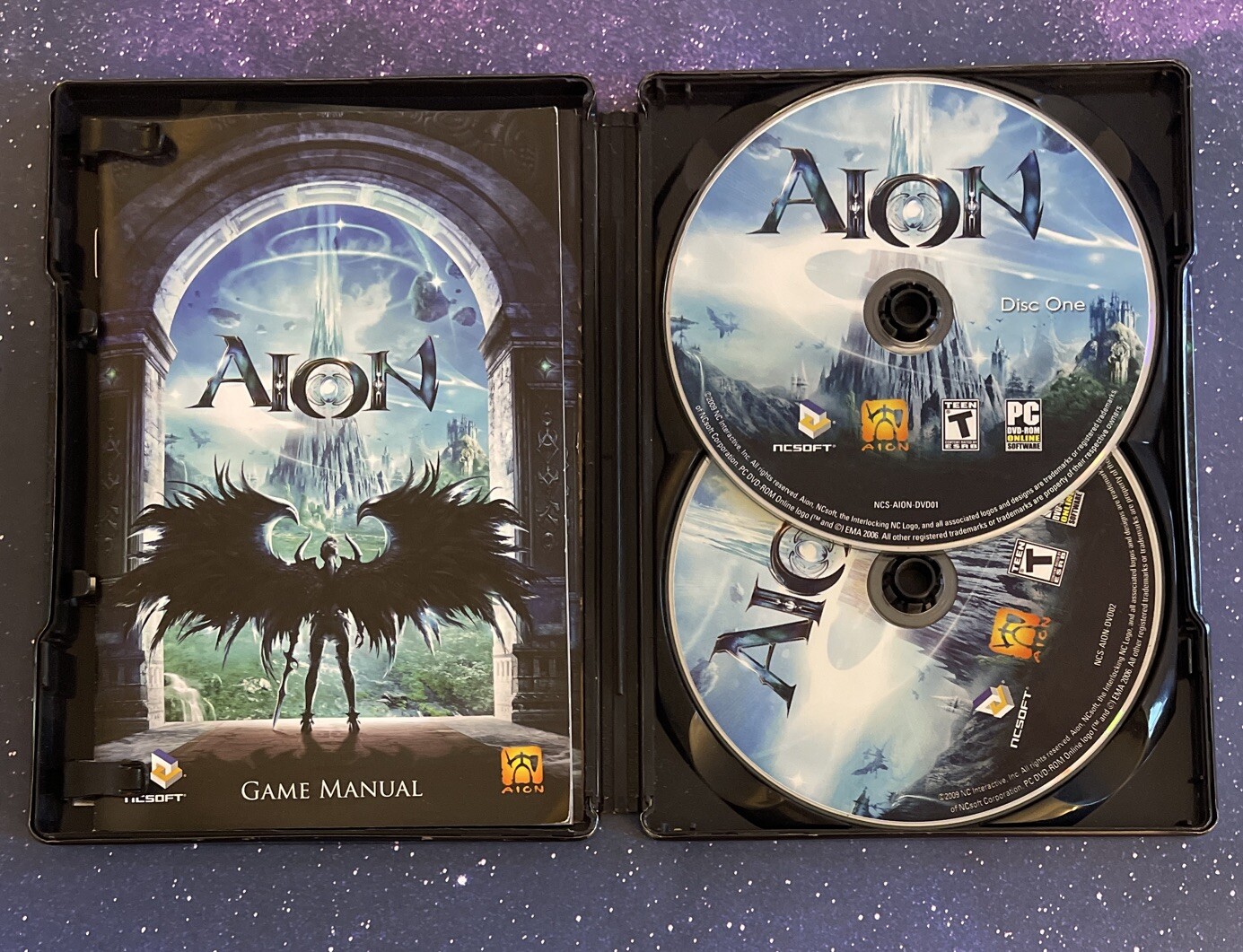 Aion (PC, 2009) CIB Tin Case – 2 Discs – Clean