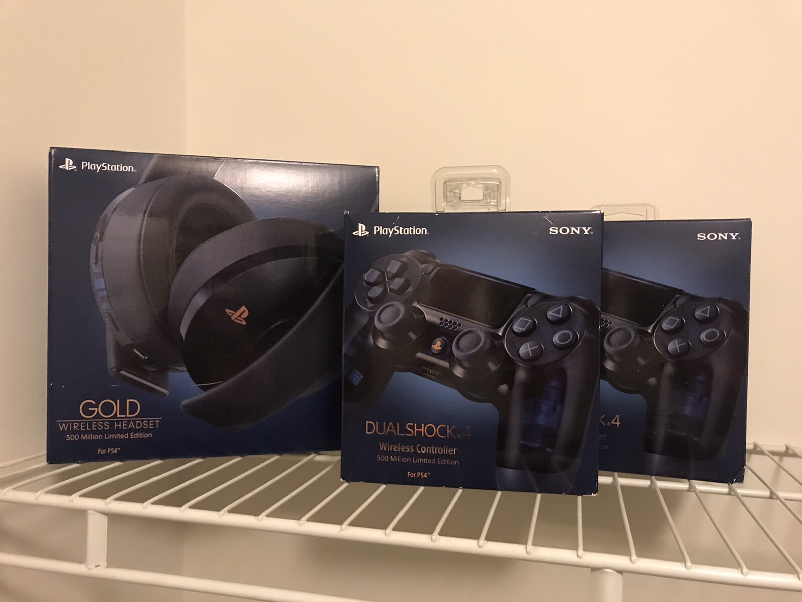 *SEALED* PS4 500 Million Limited Edition Gold Headset and Controller Bundle