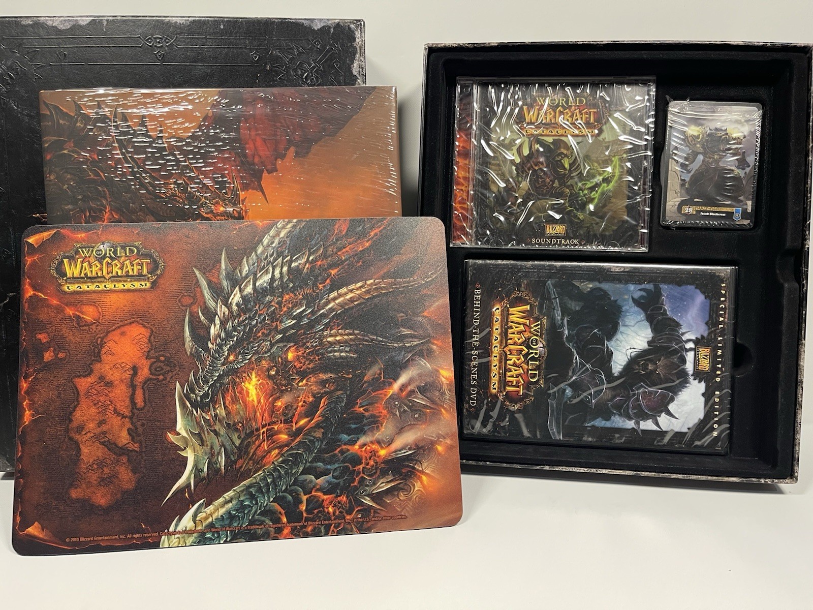 World of Warcraft: Cataclysm Collector’s Edition – USED CODES – SOME SEALED