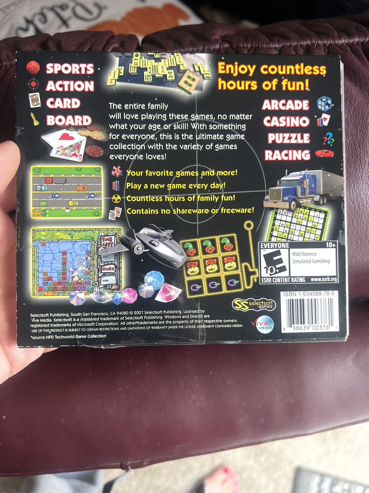 15,000 Games,” a PC CD-ROM software collection published by Viva Media.