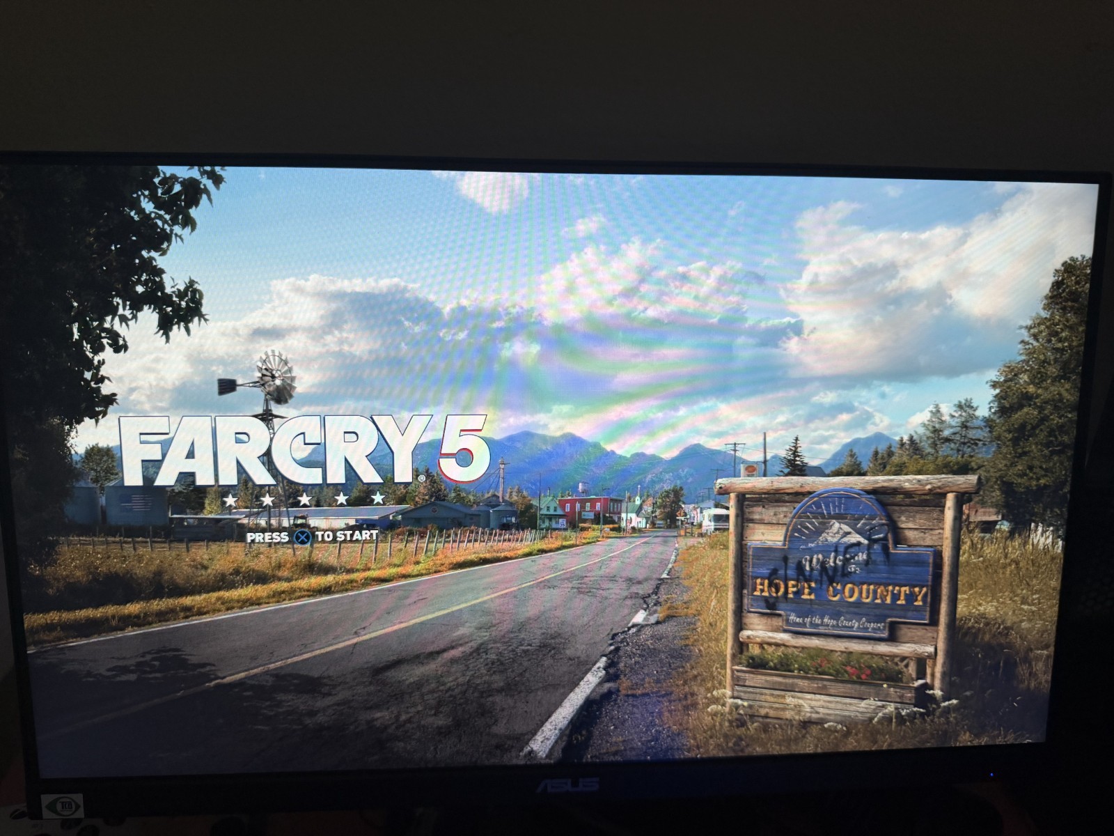 Camo PlayStation 4 PS4 Slim 1TB CUH-2115B 1TB Bundle Black Controller + FarCry 5