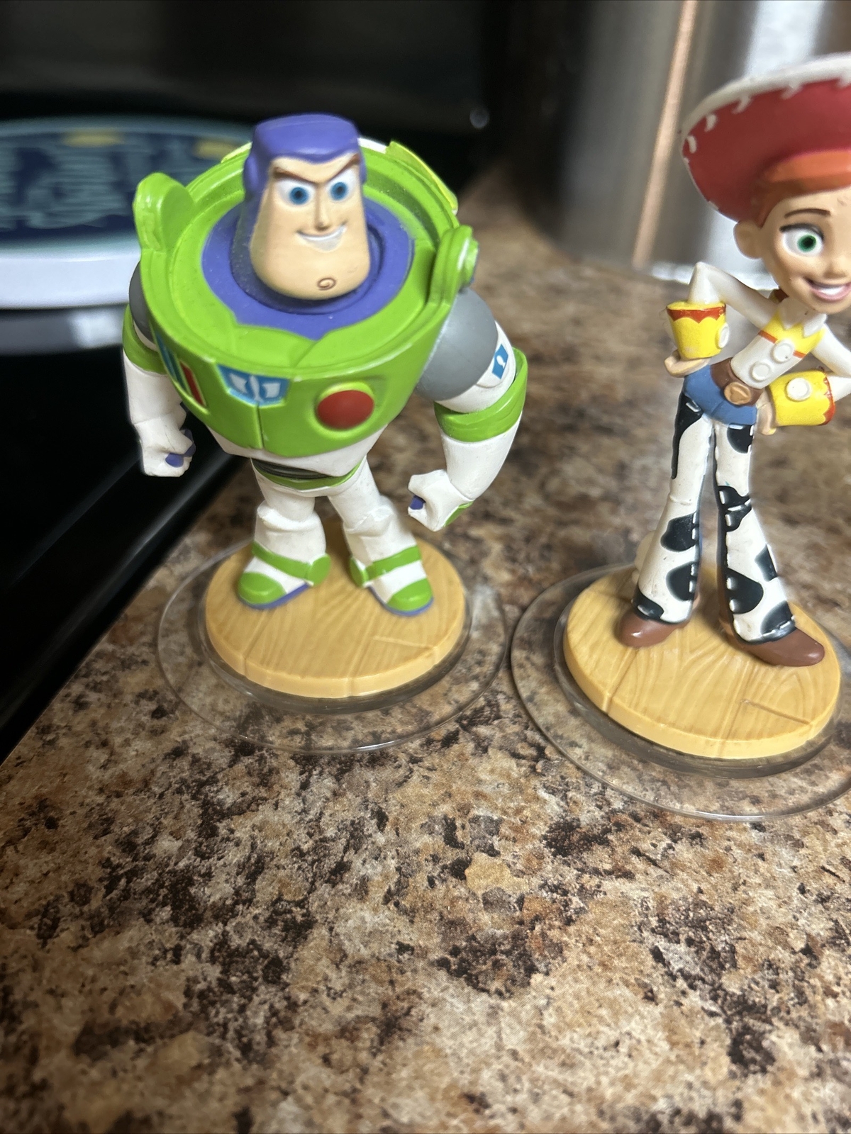 Disney Infinity 1.0 Toy Story lot 4 Woody, Buzz Lightyear, Crystal & Jessie EUC
