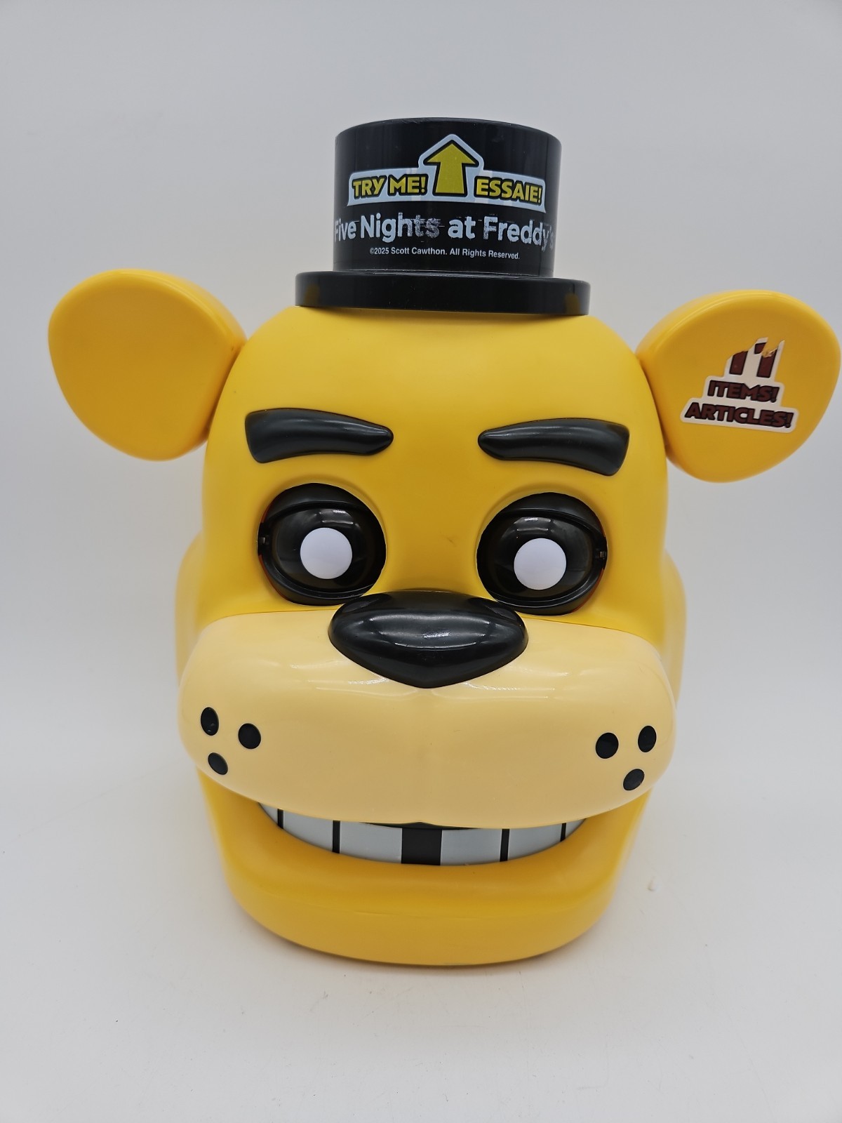 Five Nights At Freddy’s Gold Collector Bundle Figure Head Talking PiggyBnk Works