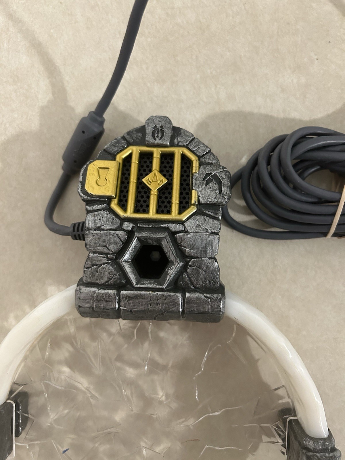 Skylanders Trap Team Traptanium Portal Model 87031790 for Xbox 360