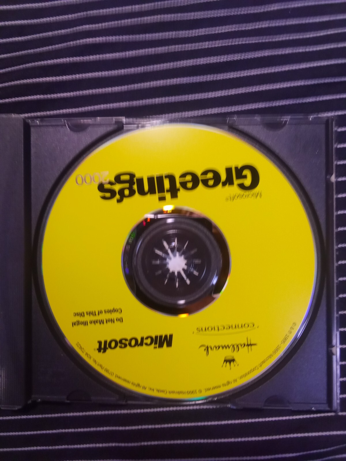 Microsoft Hallmark Greetings 2000 Windows 95 / 98 PC CD Publishing Software