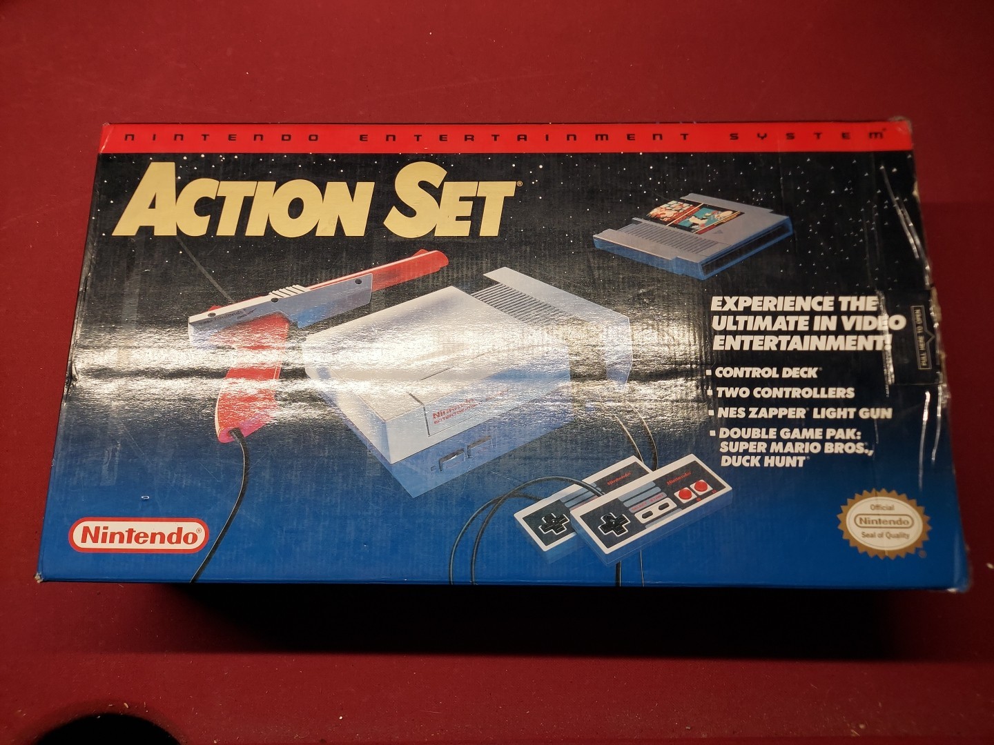 Nintendo NES Action Set Console System Tested Working Controllers Zapper Mario
