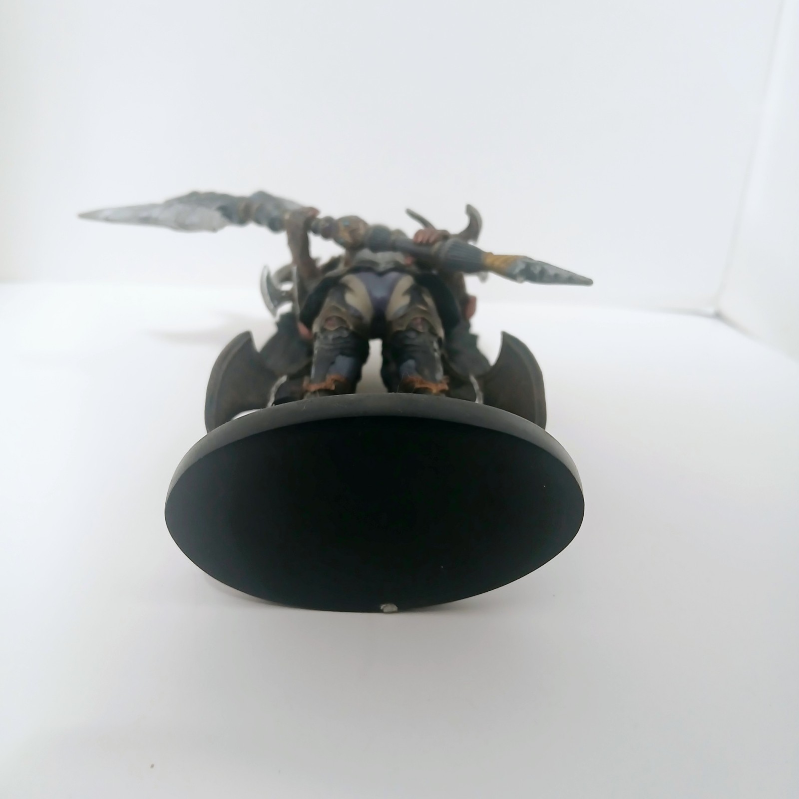 Avia Figure from Aion Limited Collectors Edition Winged Asmodian Daeva 6.25 Tall