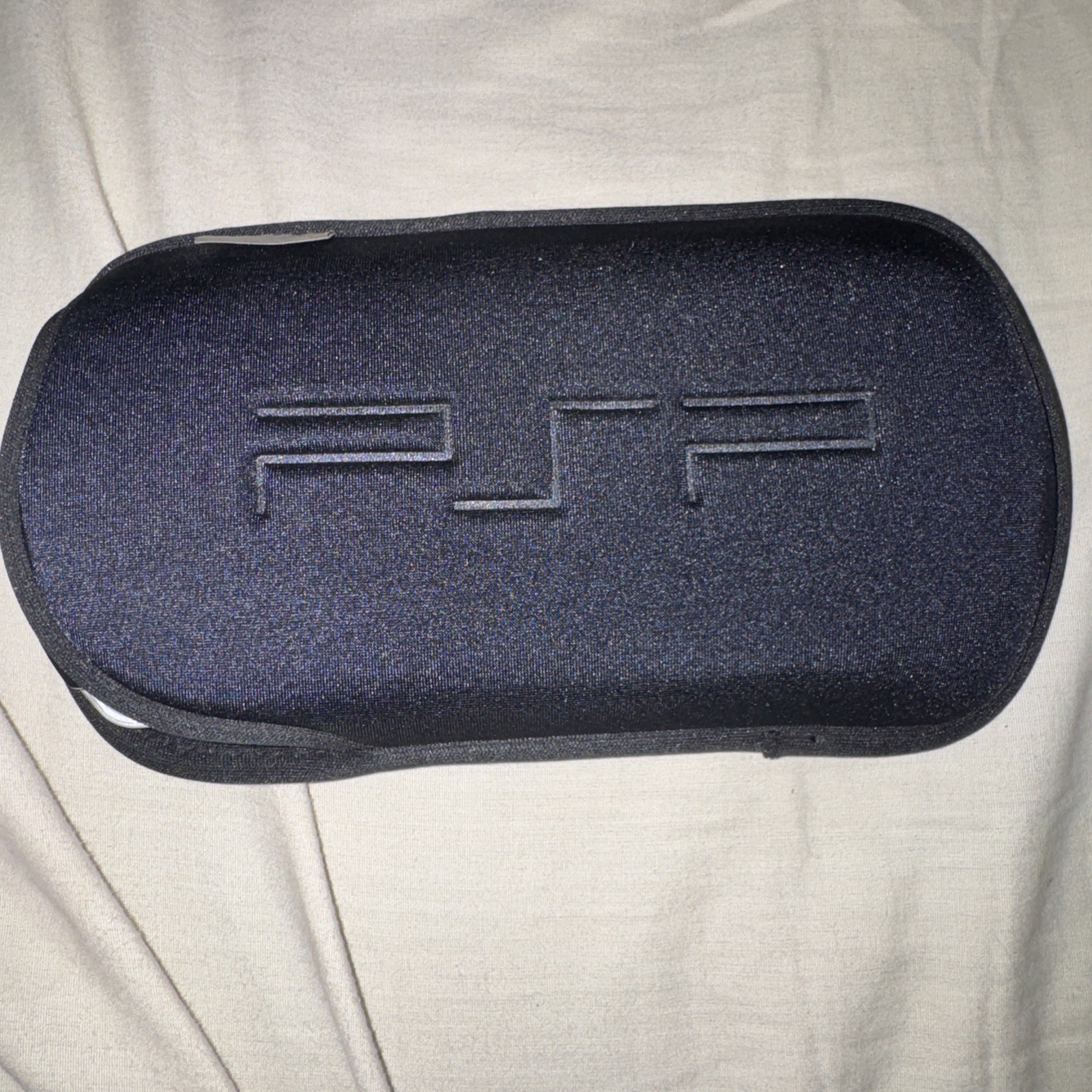 Sony PSP-1001 Handheld Game System Black with Case and charger