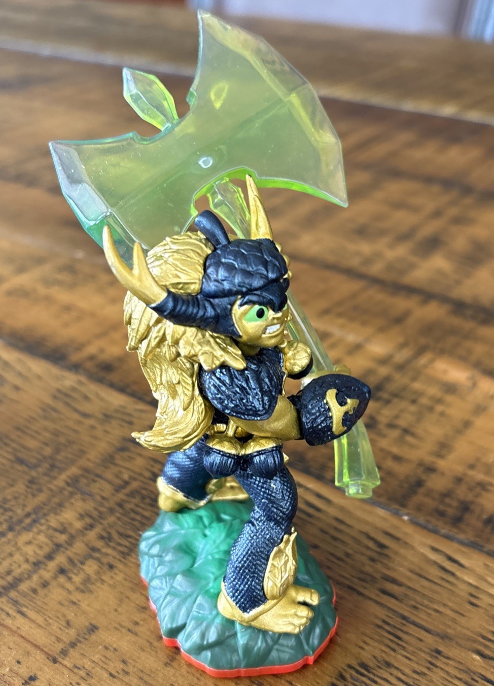 Skylanders Trap Team Legendary Bushwack