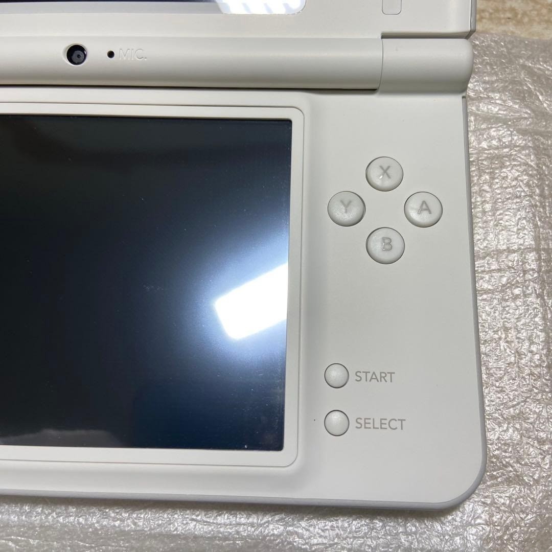 Nintendo DSi XL Natural White Complete in Box Near Mint CIB 7232