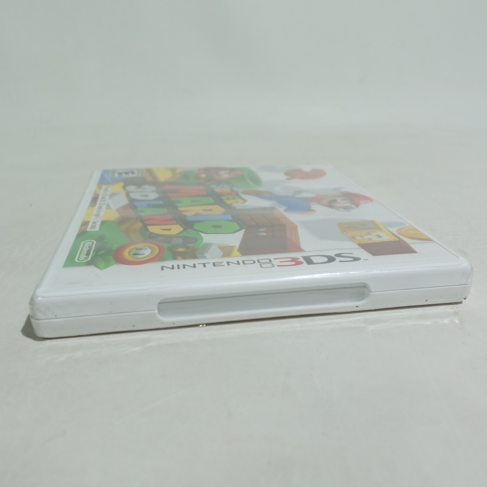 Super Mario 3D Land (Nintendo 3DS, 2011) White Case US Print NEW Factory Sealed