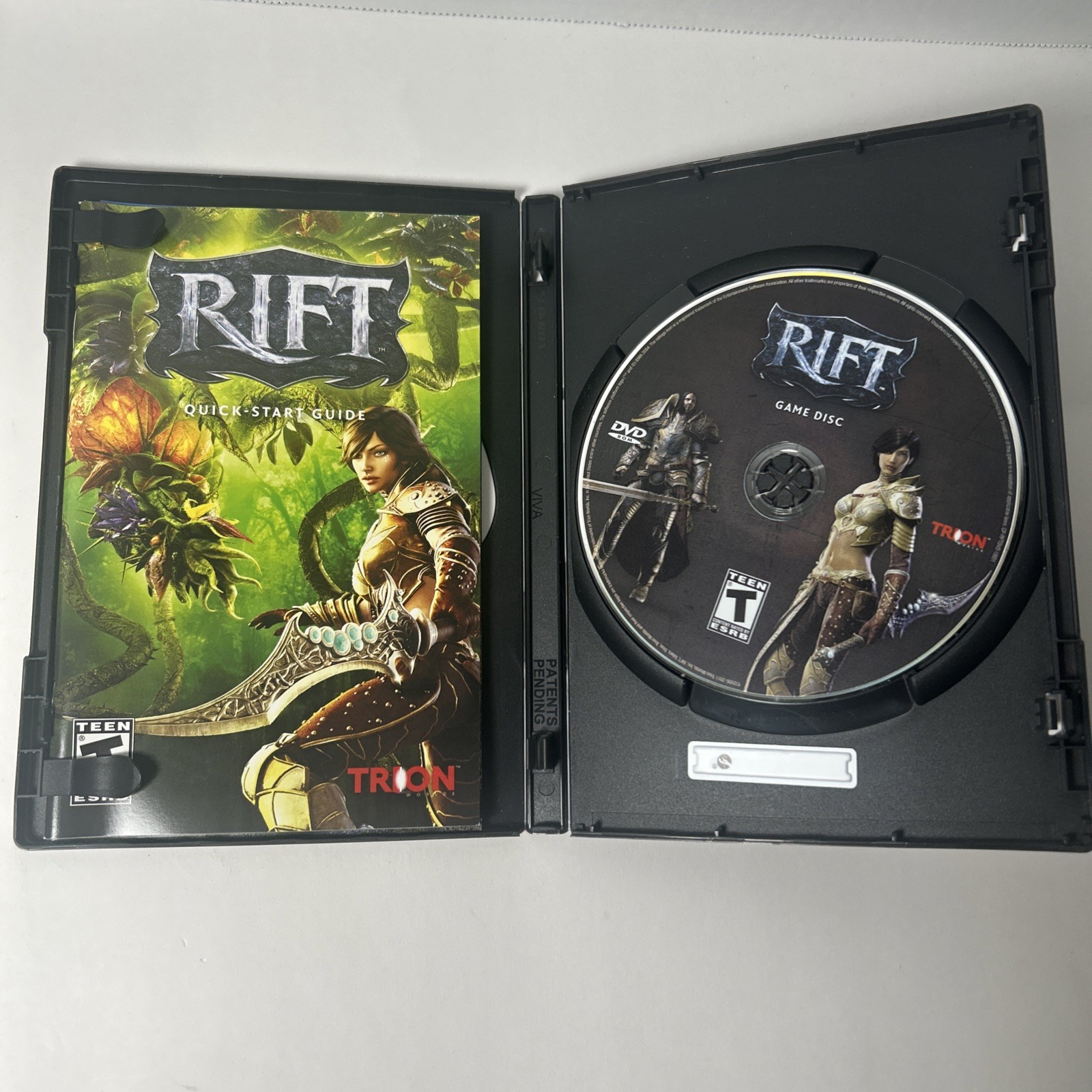 RIFT PC Game Near Mint Likely Unplayed Complete Box Extras Walmart Pet