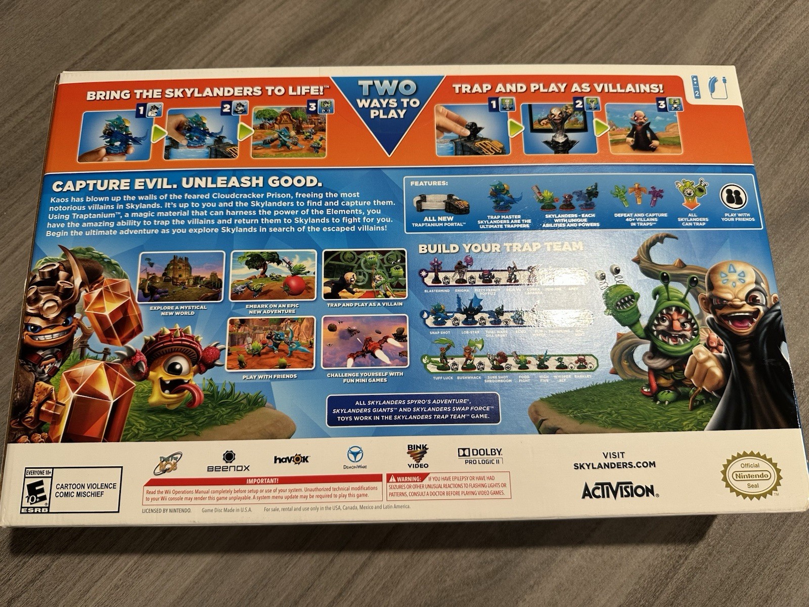 Skylanders Trap Team: Starter Pack (Nintendo Wii, 2014)
