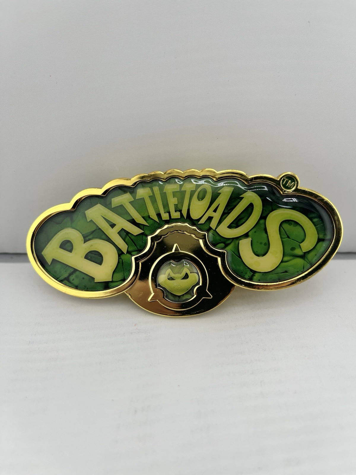 Battletoads Gold Belt Buckle – June 2017 Loot Crate Gaming Exclusive NES