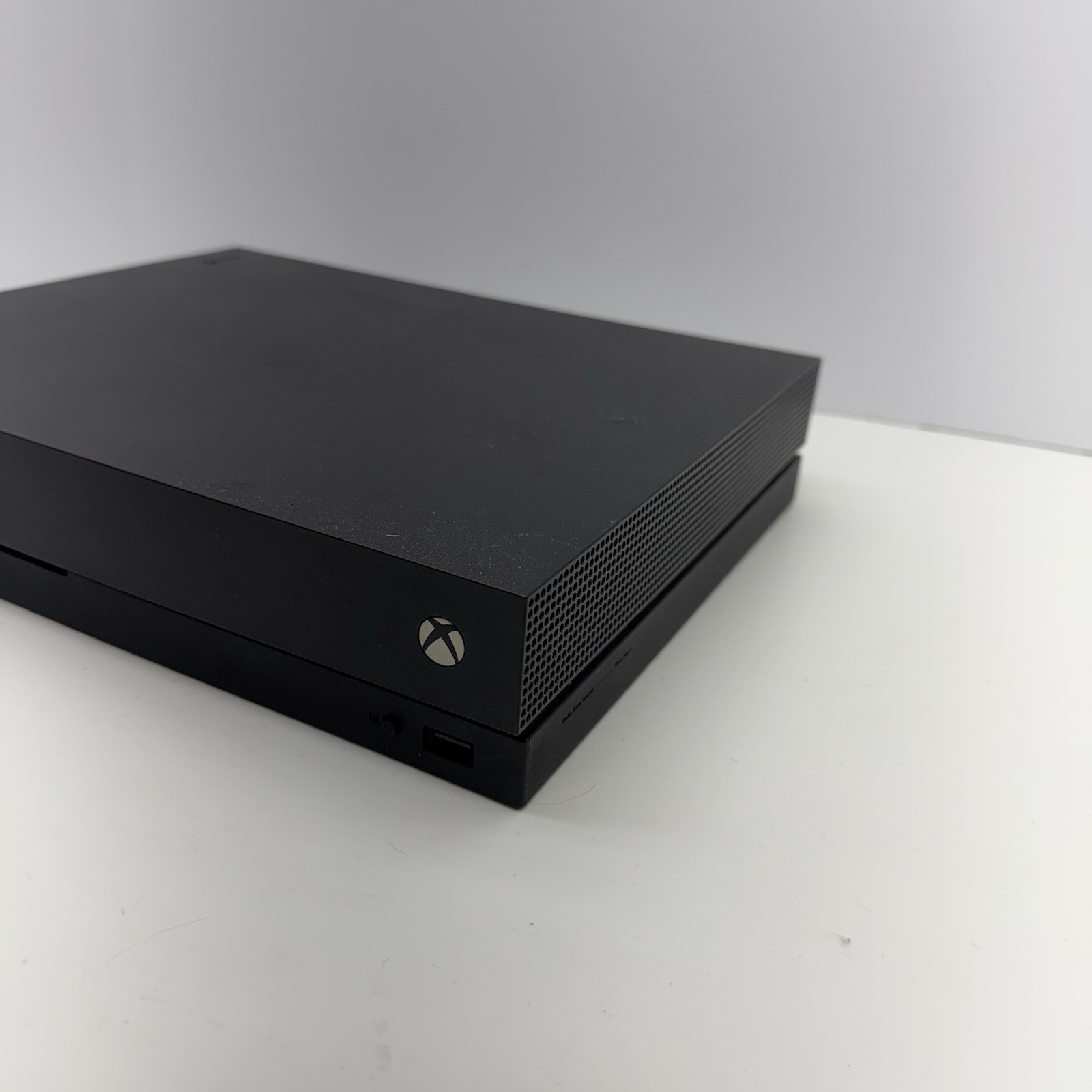 Microsoft Xbox One X 1TB Console Bundle Cords,1 Wireless Controller, +17 Games