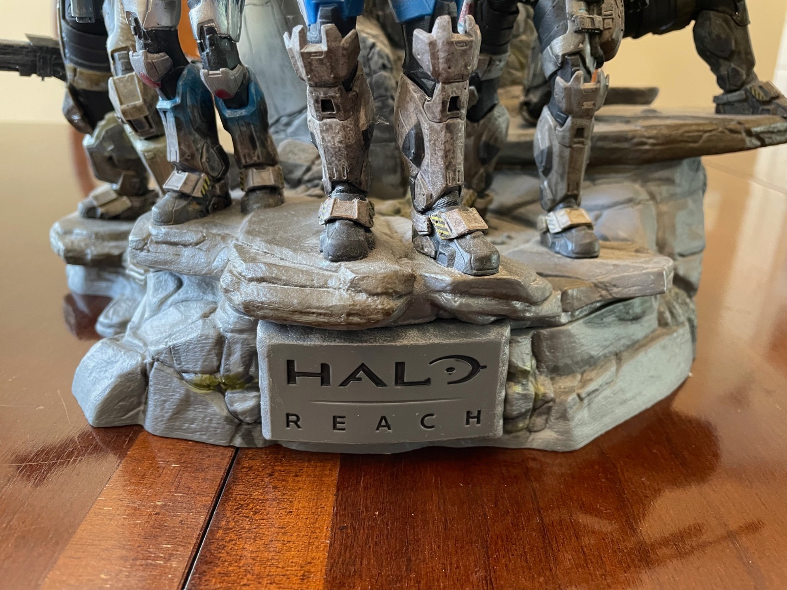 Halo Reach Legendary Edition – Microsoft Xbox 360 COMPLETE MINT CONDITION!