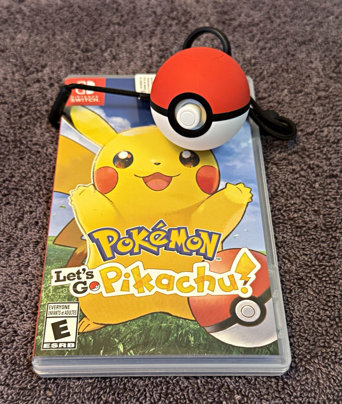 Nintendo Pokémon: Poke Ball Plus Controller & Let’s Go,Pikachu! (Pre-owned)