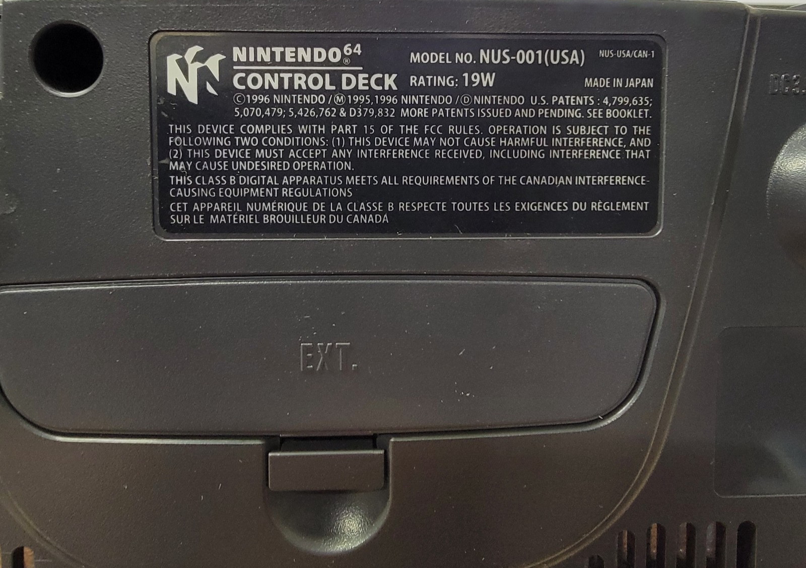 Nintendo 64 w/ Atomic Purple Extra Controller Complete in Box w/ Manuals & Foam