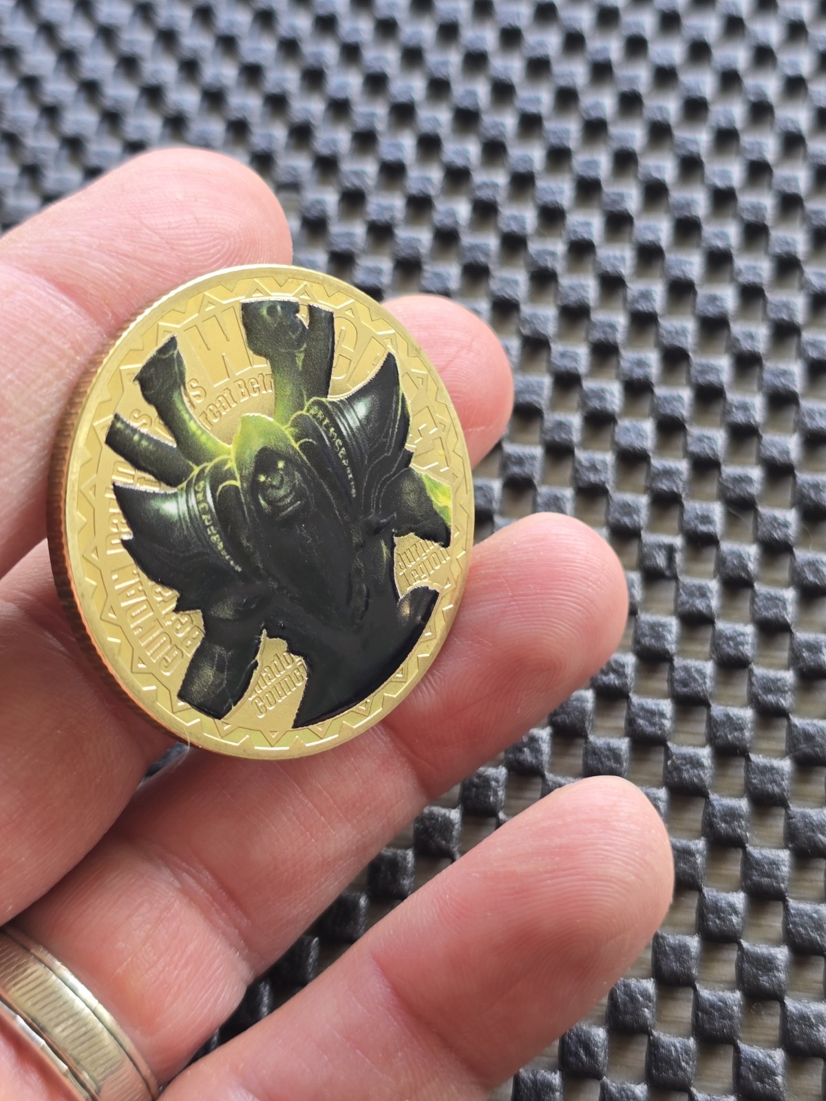 World Of Warcraft Coin Medal Card Alliance Series Rare Promo Blizzard [Gul’Dan]