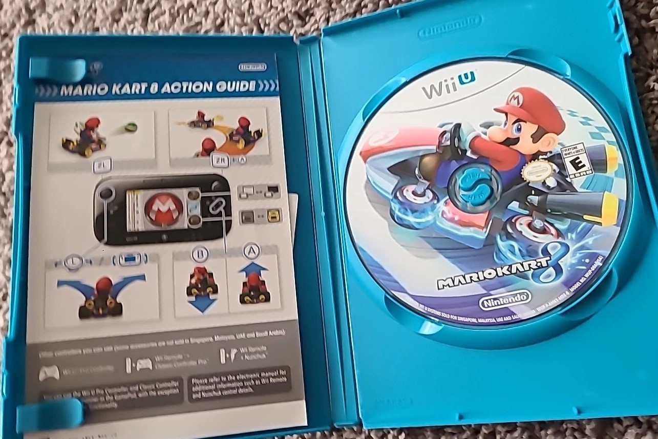 Mario Kart 8 (Wii U) NTSC-M Middle East Singapore UAE Saudi Arabia Region