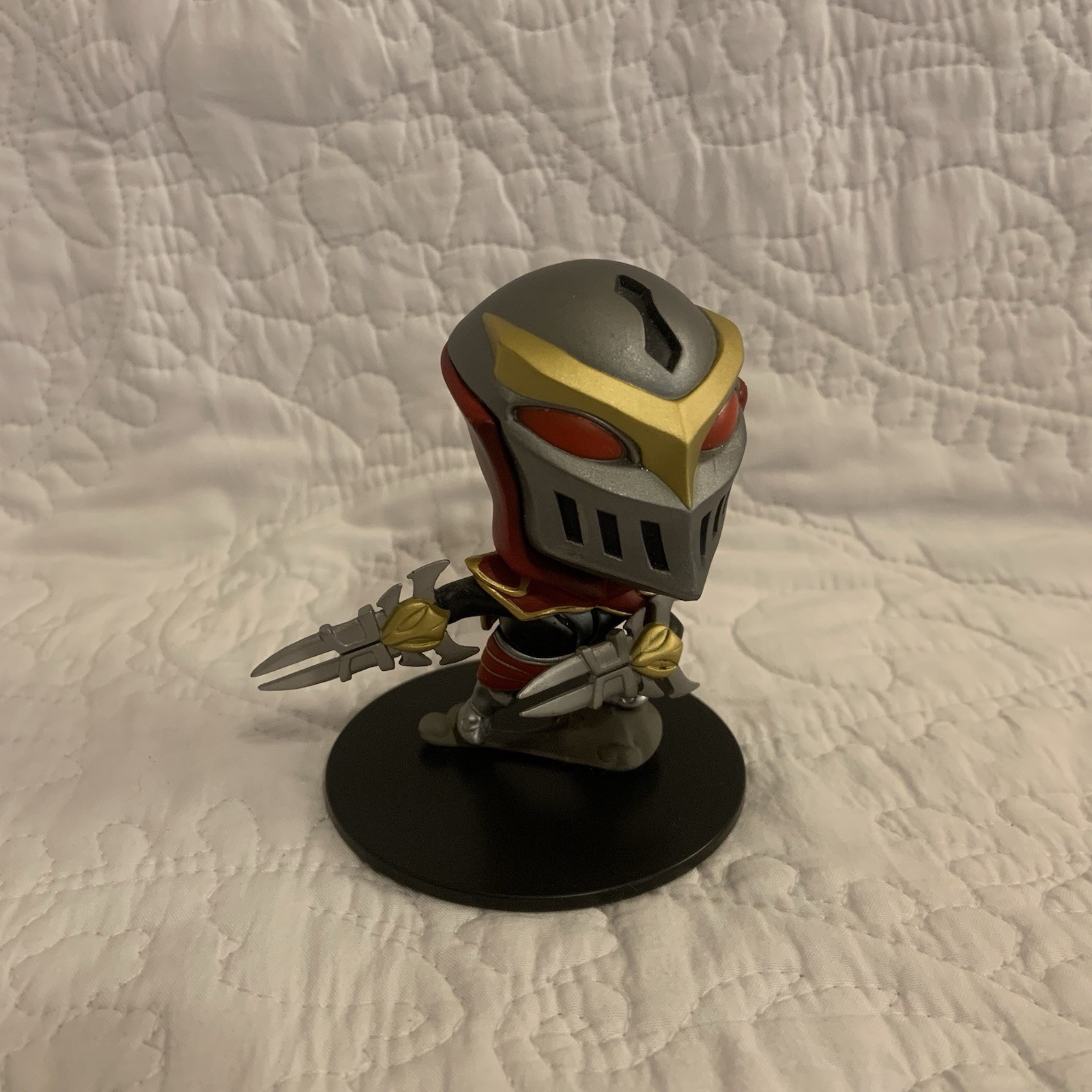 League of Legends – Zed Mini Statue Figure – 021 – LOL Collectible – Pre-Owned