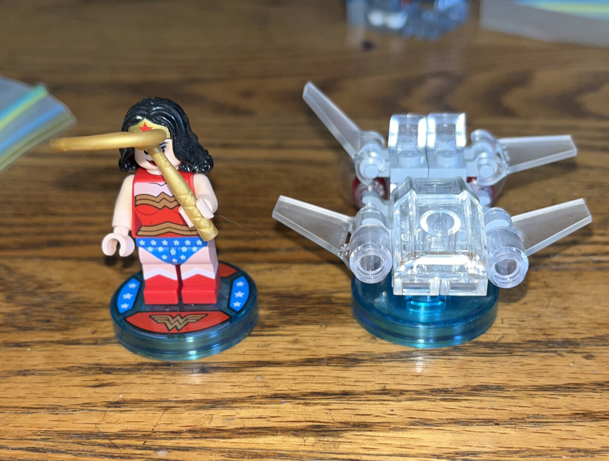 Lego Dimensions 71209 Wonder Woman Fun Pack DC Comics Invisible Jet 2015