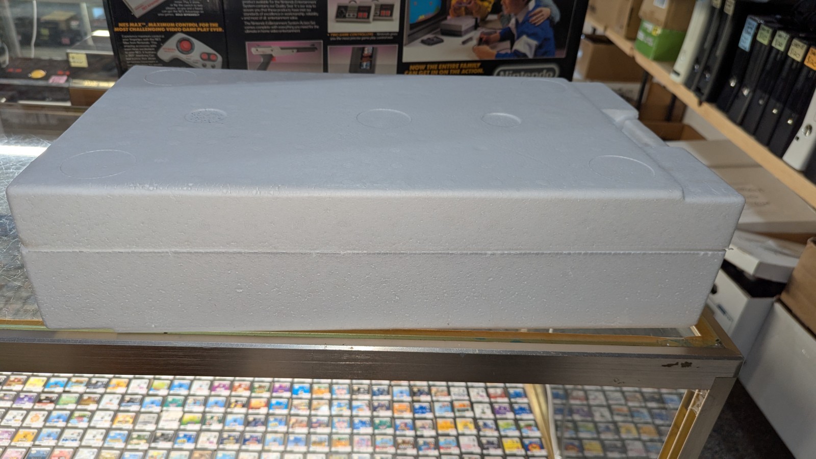 VERY CLEAN Nintendo NES Action Set Console Complete In Box With Paperwork