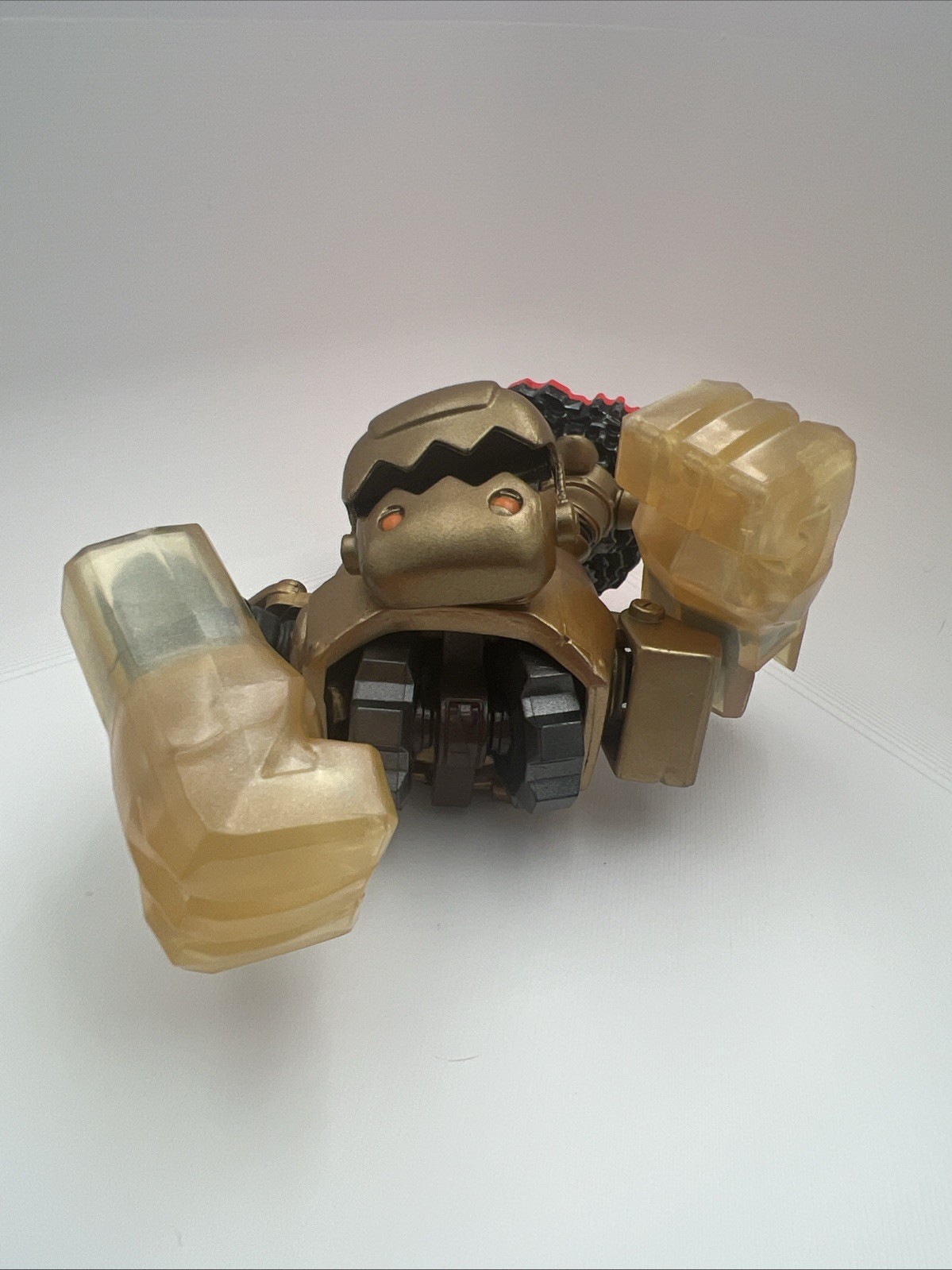 Skylanders Trap Team Jawbreaker Character Figure