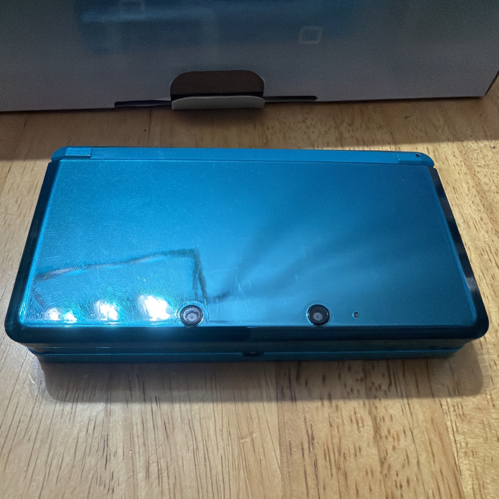 Nintendo 3DS Handheld System – Aqua Blue W/box, Manuals, And Charger.