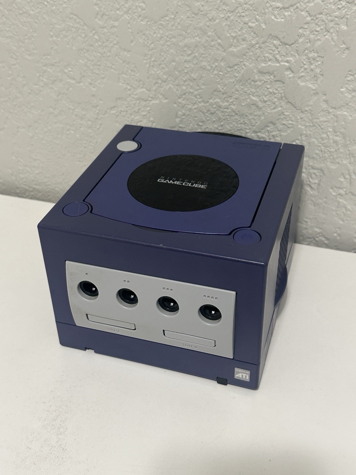 Nintendo GameCube Console DOL-001 Indigo Purple NTSC-U/C Doesn’t Read Discs