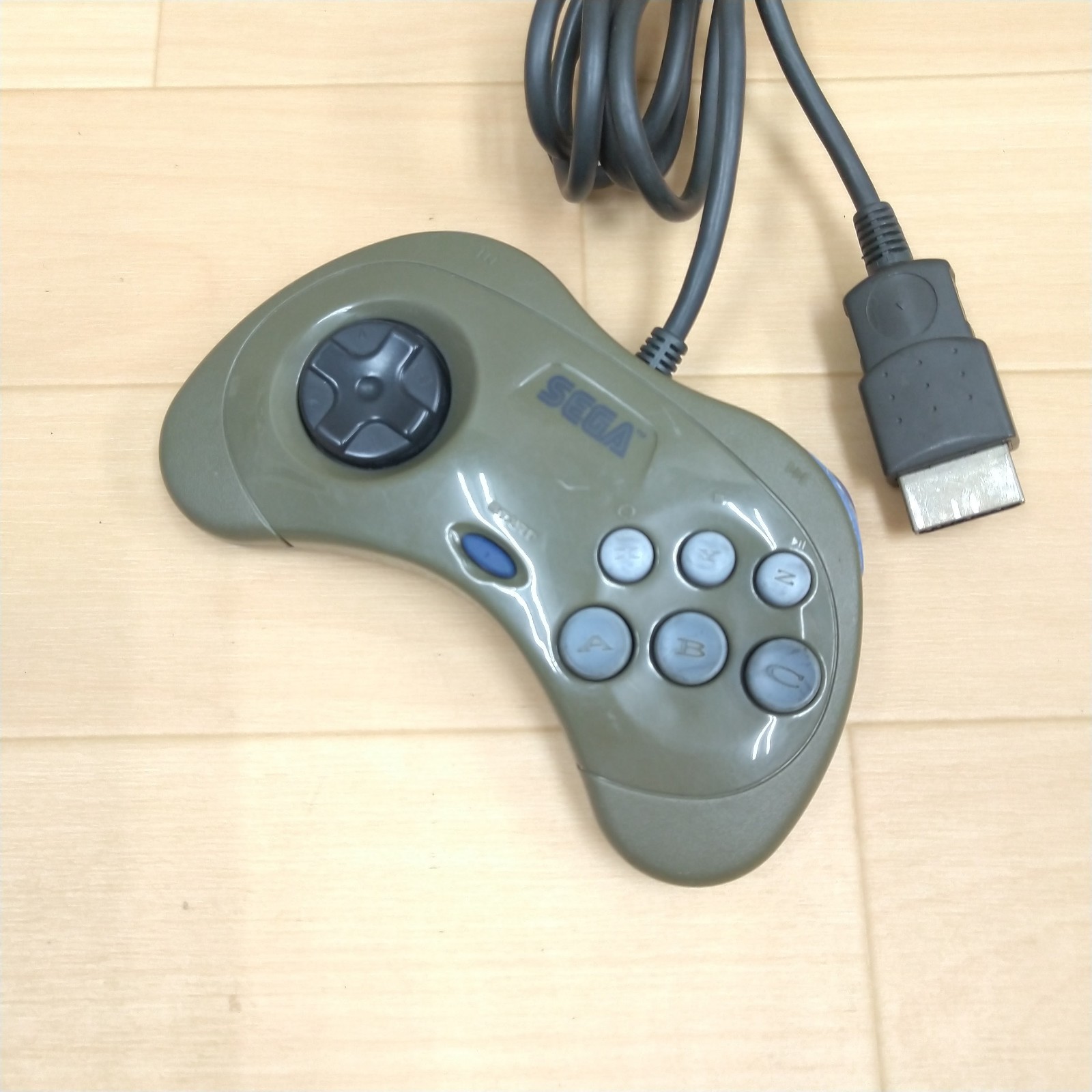 SEGA SATURN CONSOLE JAPAN Bundle with 2 Controllers 8 Games & Memory Tested