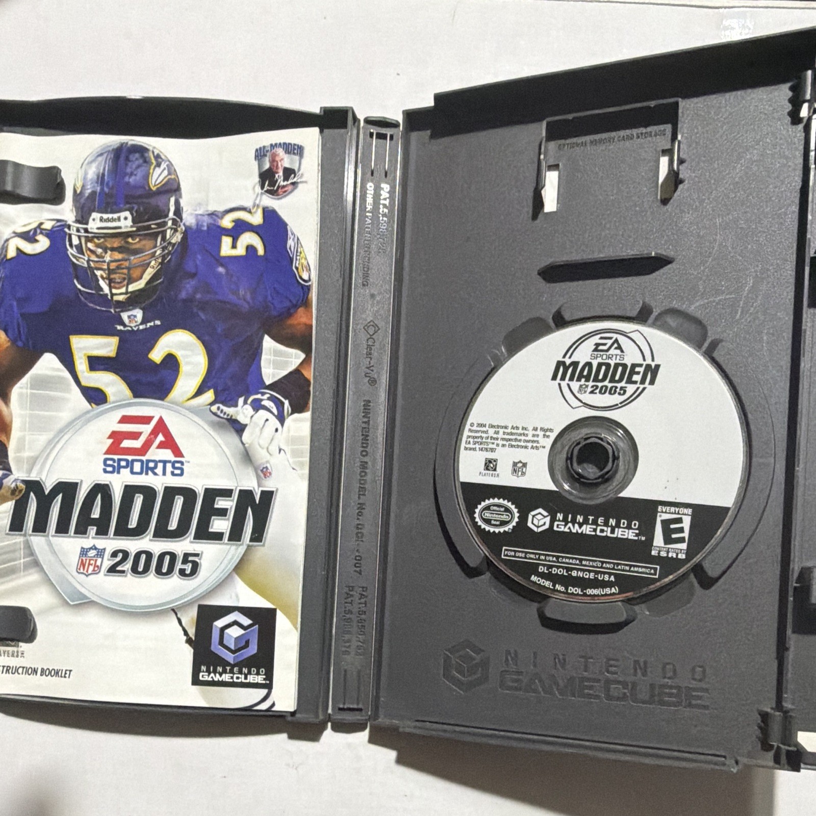 EA Sports Madden NFL 2005 – Nintendo GameCube Football E 2004 NTSC-U/C