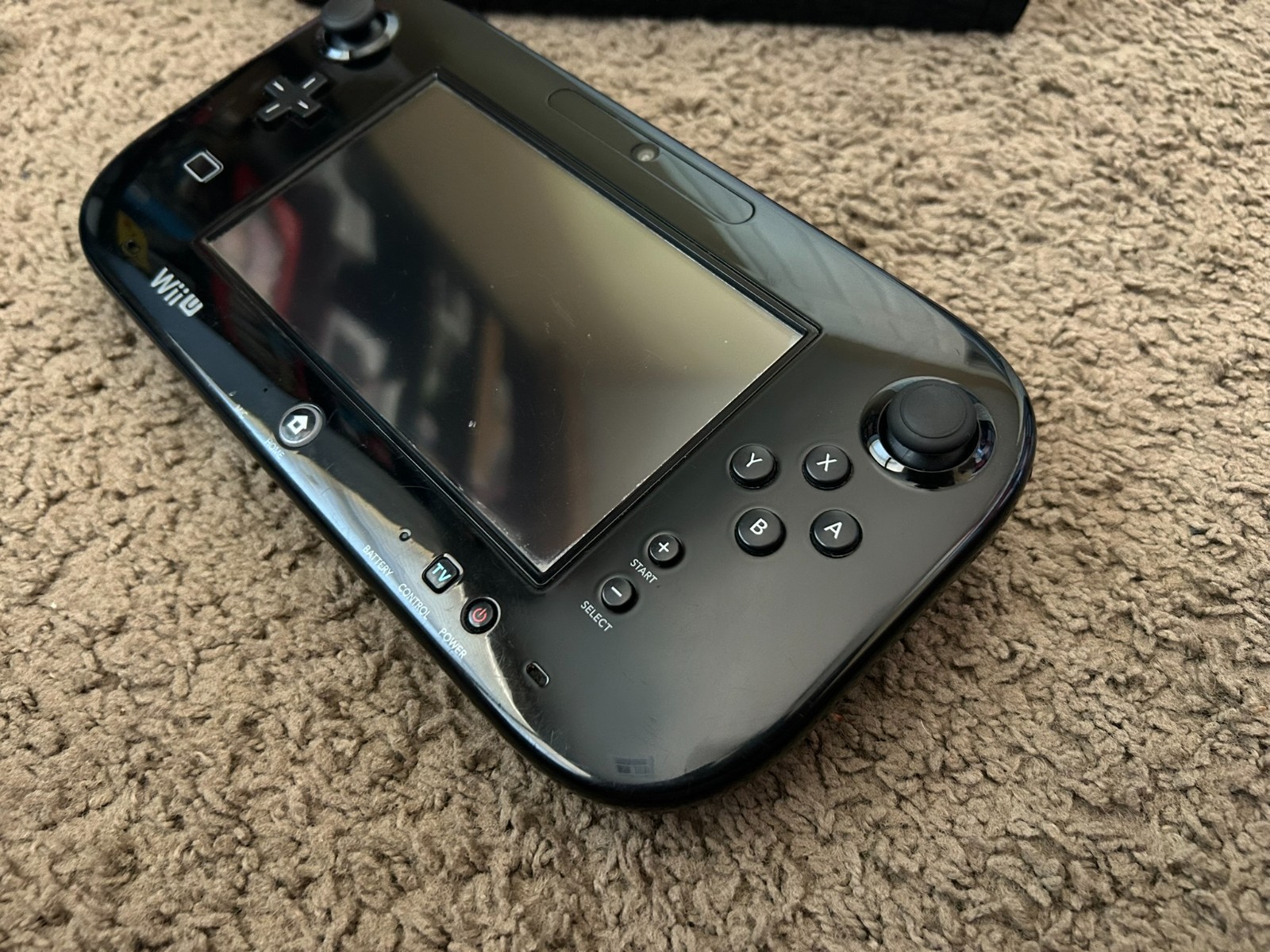 Nintendo Wii U 32GB Console + Super Smash Bros bundle lot black system