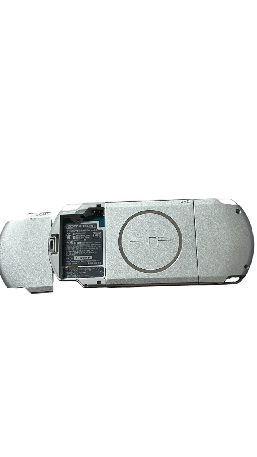 Sony PSP 3000 console Mystic Silver + Official 4GB Memory + Charger