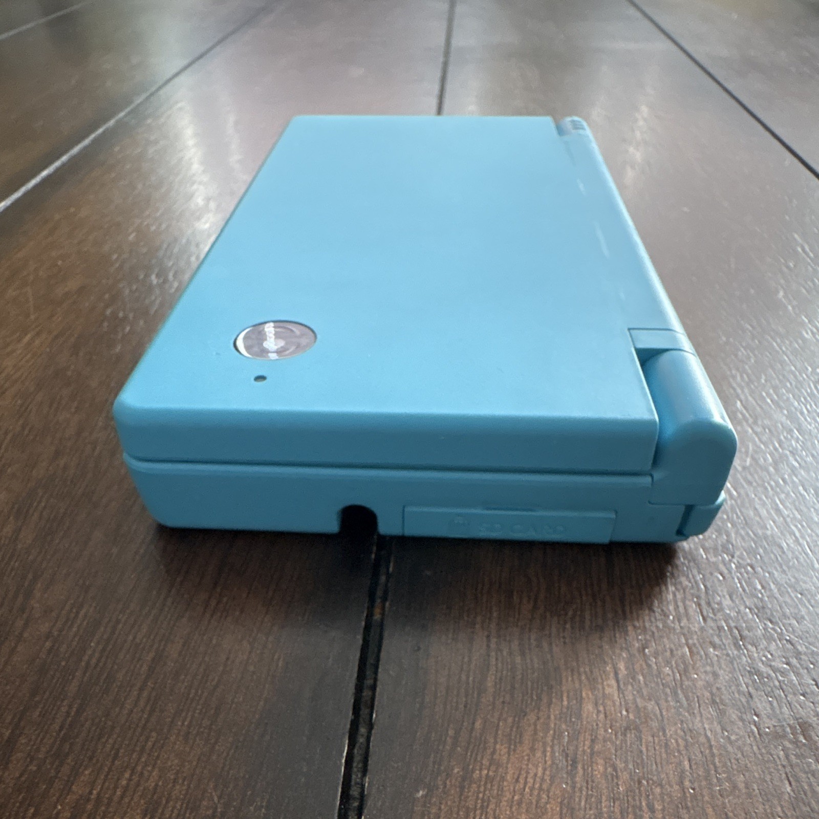 Nintendo DSi Light Blue Handheld Console USG-001