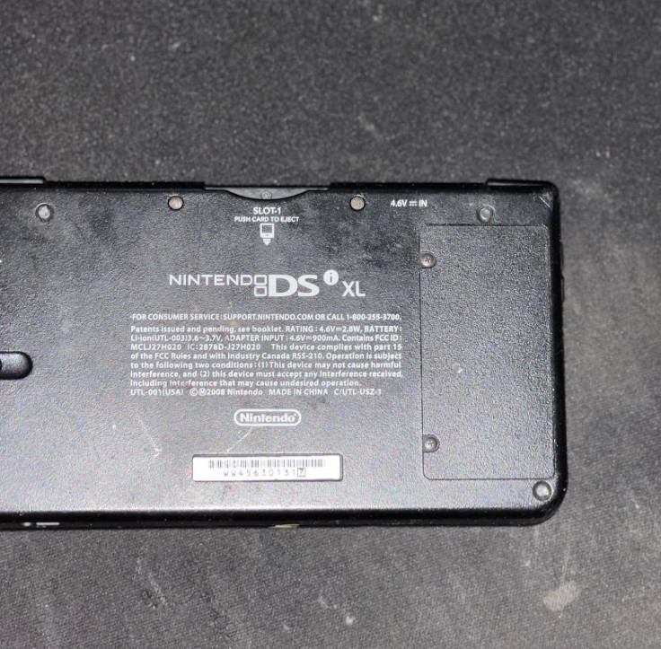 Nintendo DSi XL Handheld System – Midnight Blue