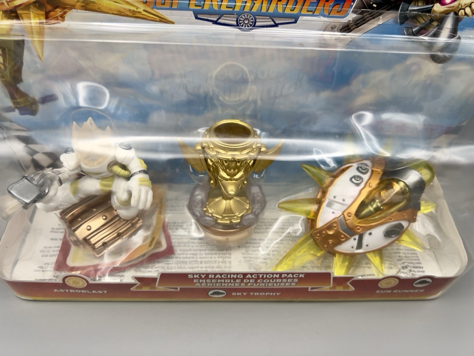 Skylanders SuperChargers Sky Racing Action Pack Astroblast Sun Runner Trophy NEW