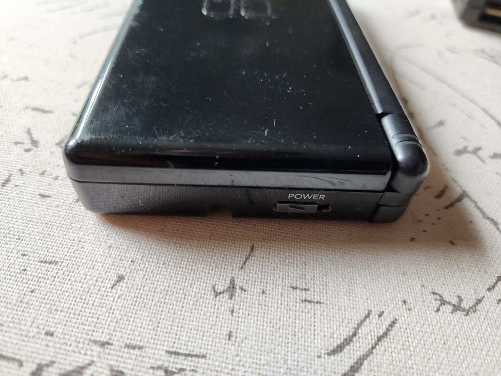 Nintendo DS Lite 32MB Handheld System – Black (USG-001)