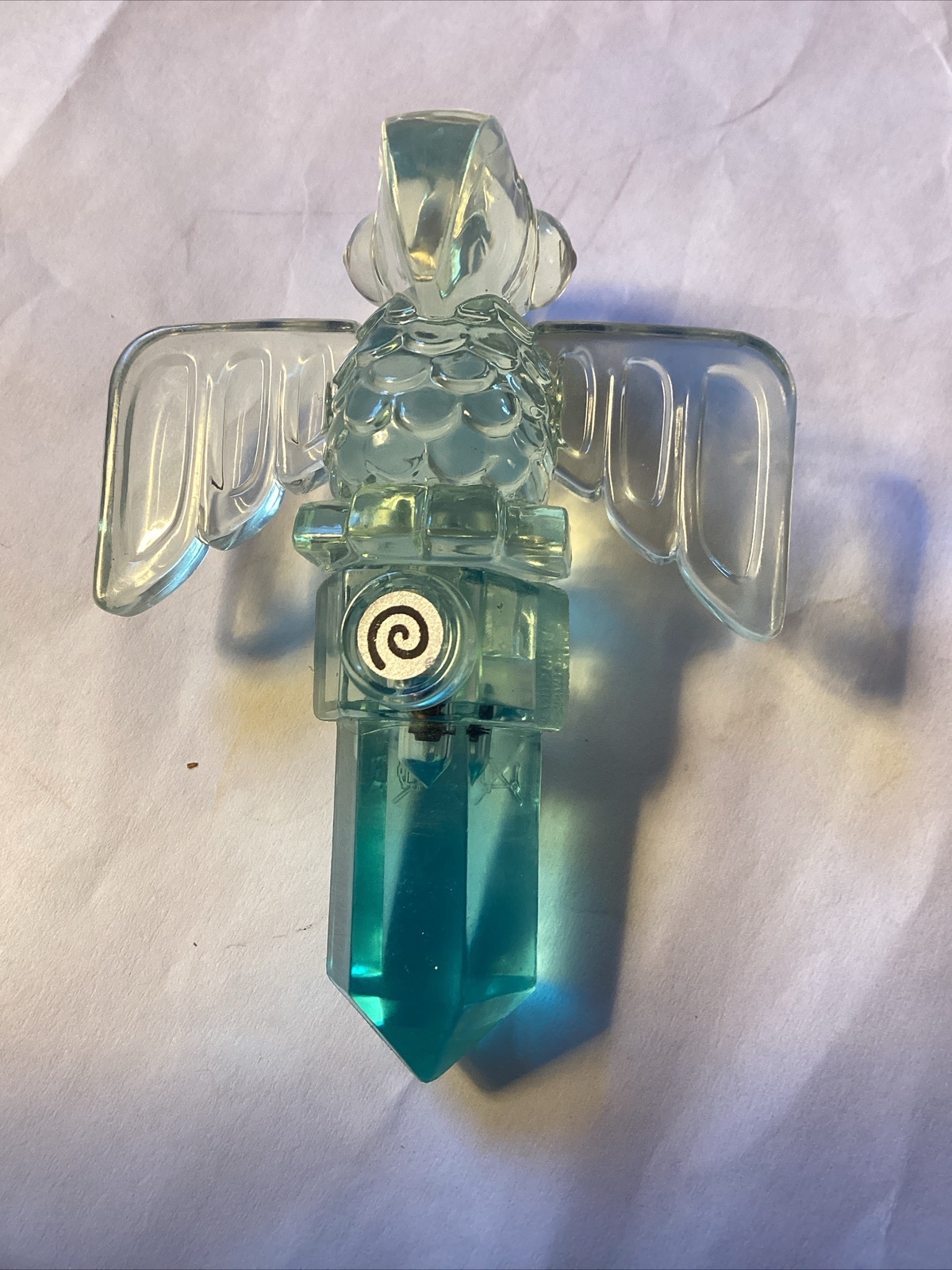 Breezy Bird Air Trap Toucan shaped Traptanium Crystal Skylanders
