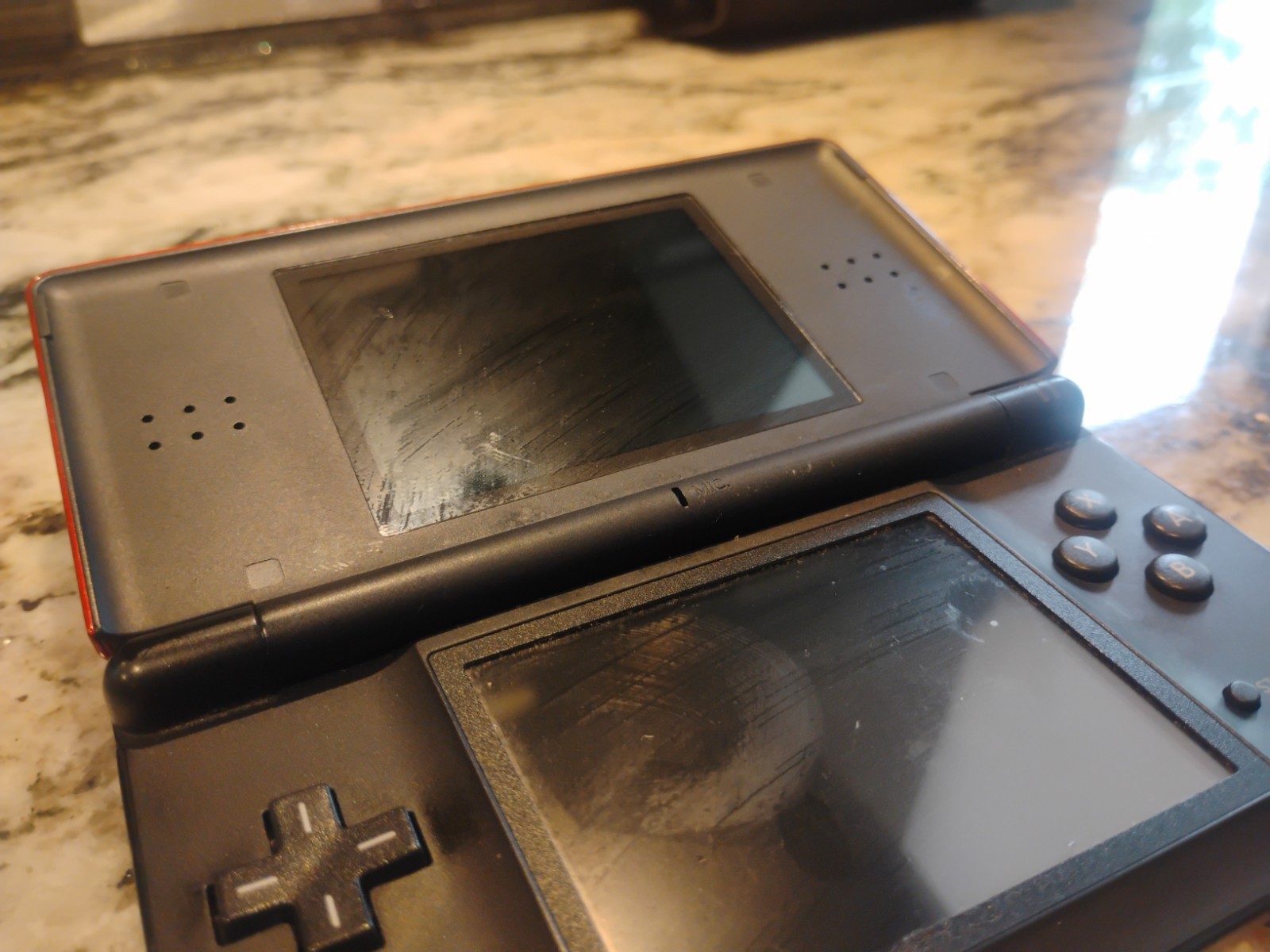 Nintendo DS Lite Bundle – Crimson/Black – Tested And Working