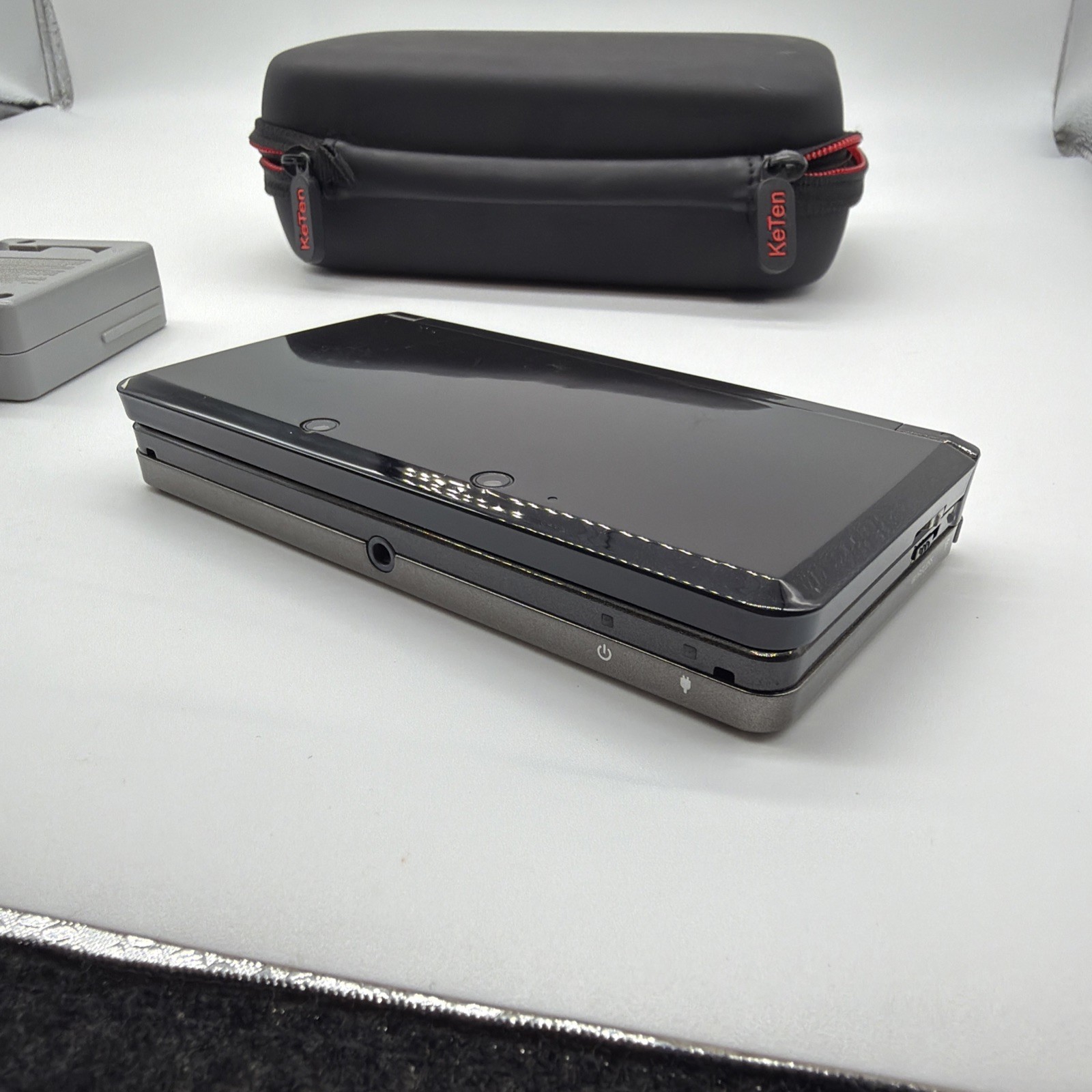 Nintendo 3DS Cosmo Black Handheld System – CRT-001 (Jpn) Japanese