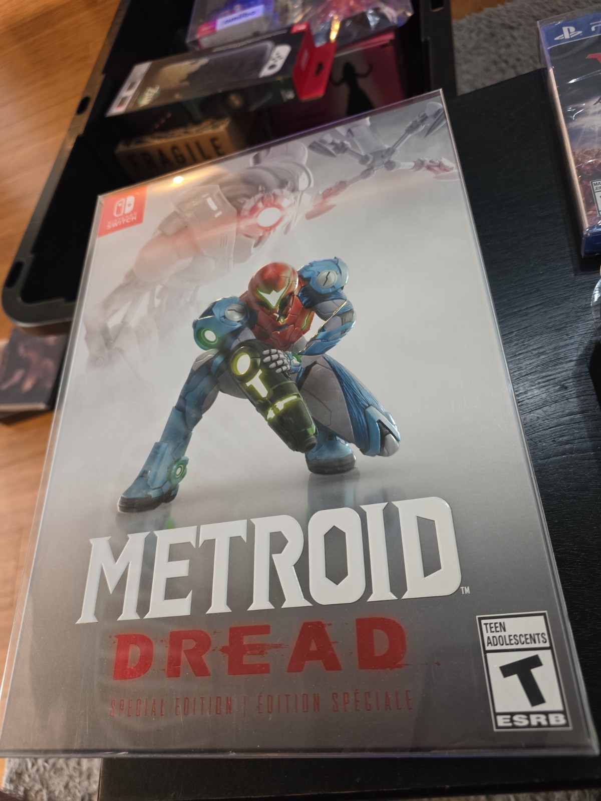 Metroid Dread: Special Edition (Nintendo Switch New + Protective Case