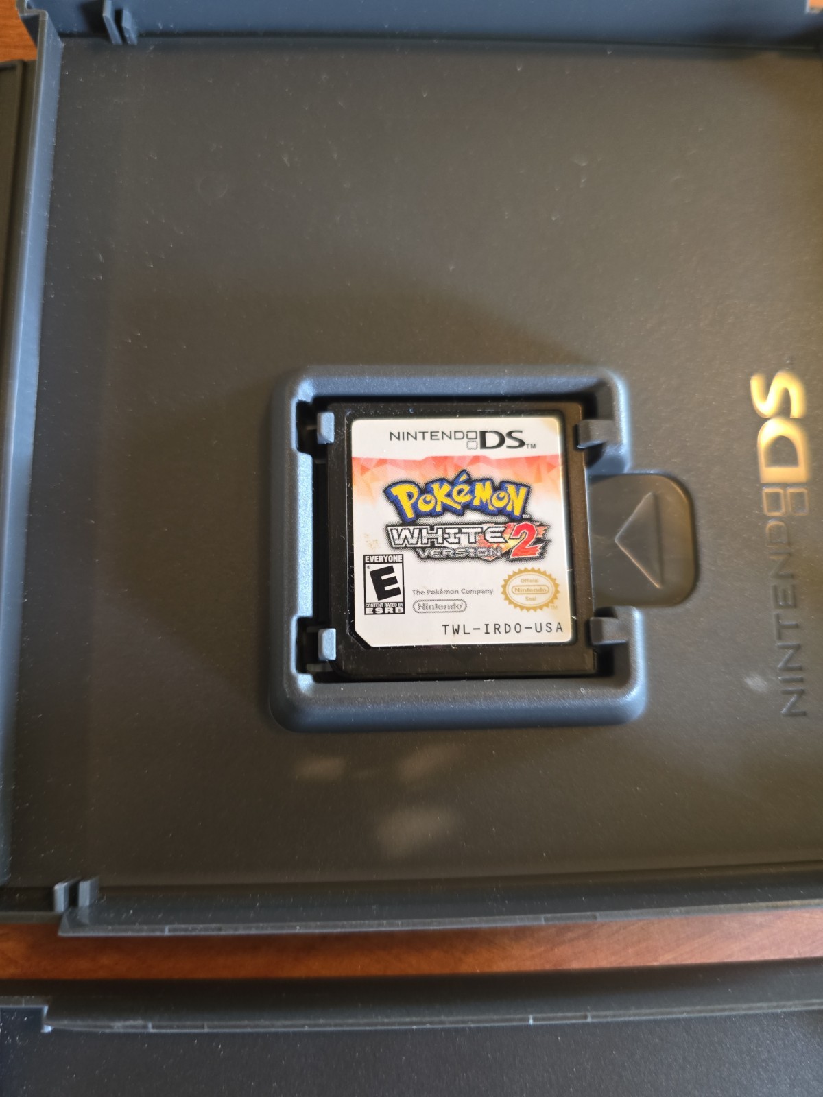 Pokemon Black 2 & White Version 2 CIB 100% Complete Nintendo Authentic Genuine