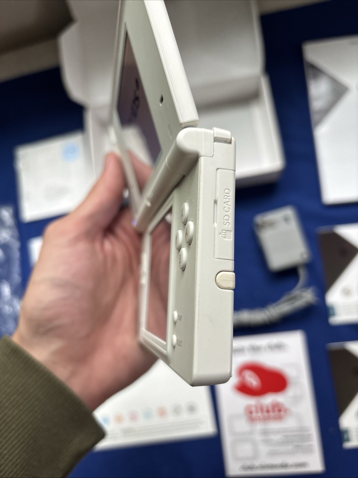 Nintendo DSi Console White TWL-001 Japan Tested Working w/ Charger
