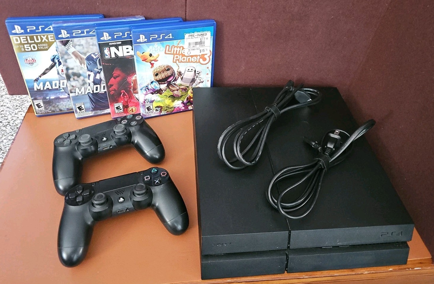 WORKING Sony Playstation 4 500GB PS4 FAT Console 2 Controllers 4 Games CUH-1215A