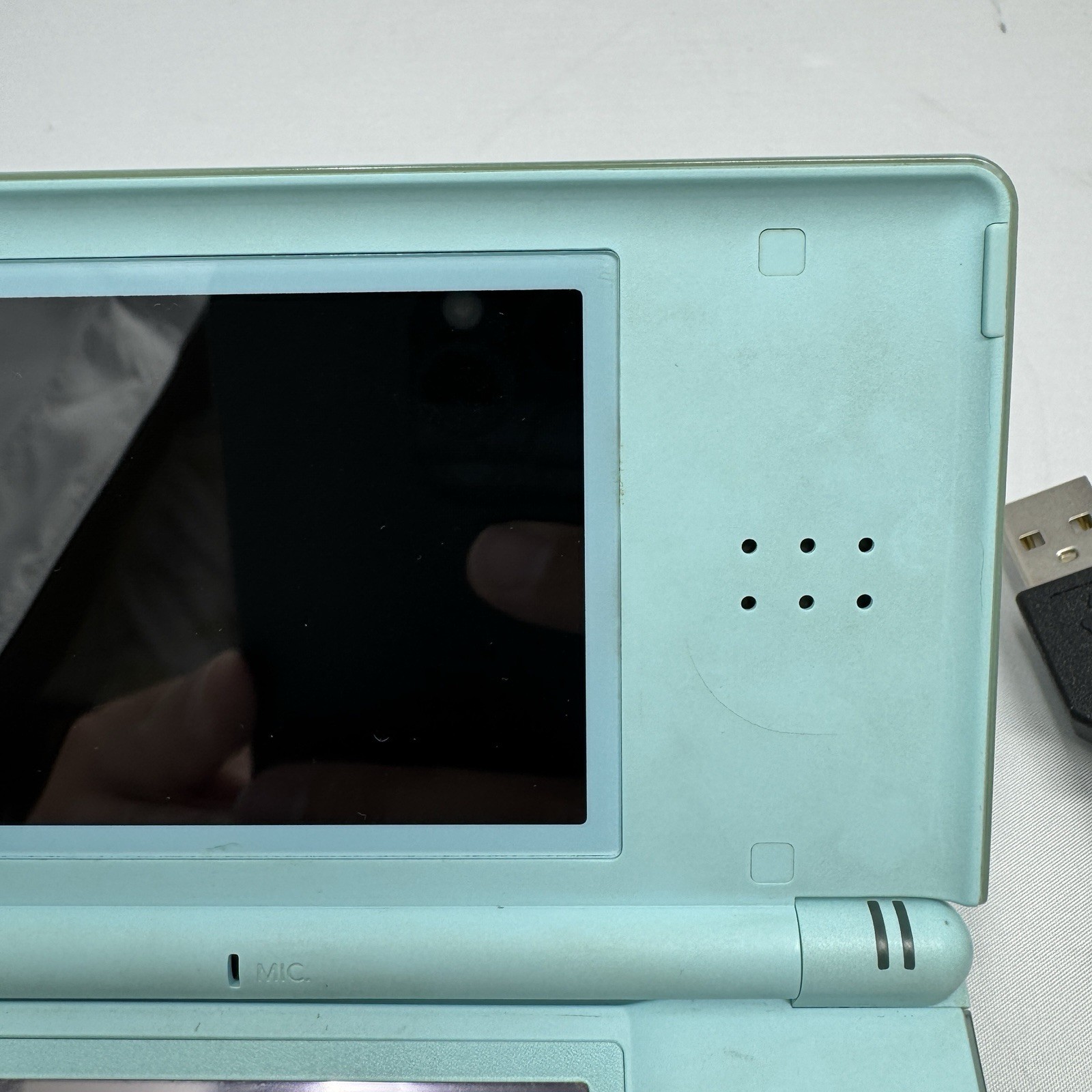*AS IS* Nintendo DS Lite Light Blue Handheld System w/ Multi Cable Charge Cord